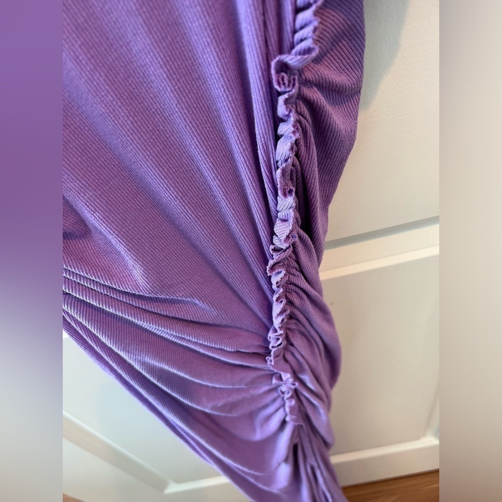 Atlein Ruched Rib Sheath - Picture 10 of 16